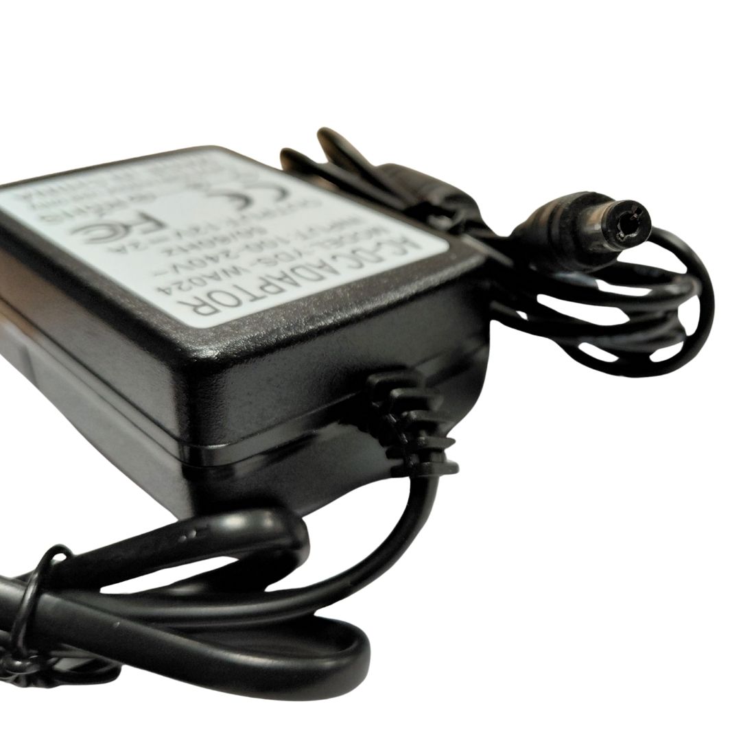 Alimentator 12V 2A cu fir, indicator led si filtru protectie, dimensiune 7.5x5x2.5cm
